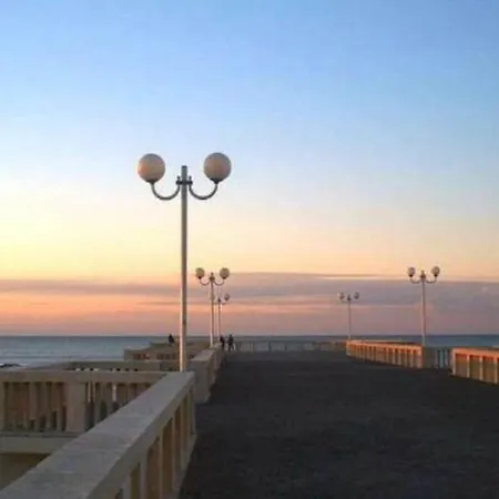Cosy Studio Flat On The Seaside Lido di Ostia